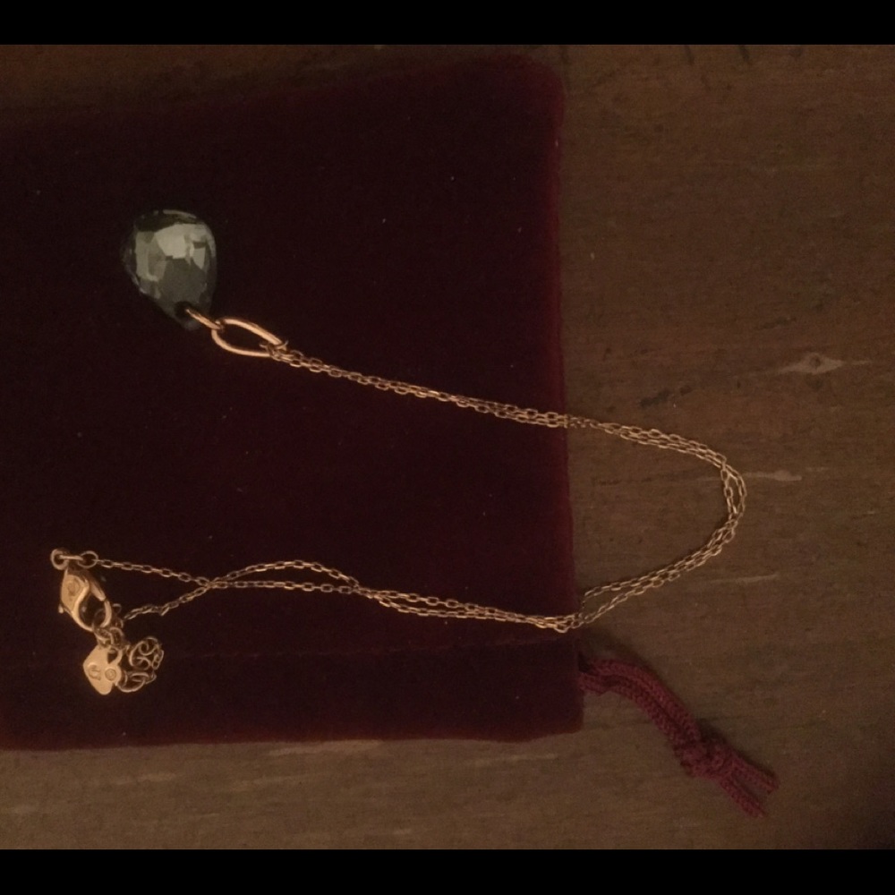 Swarovski earring and necklace set